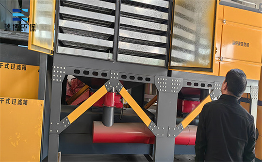 �Ϻ�����̿����Ó���O��